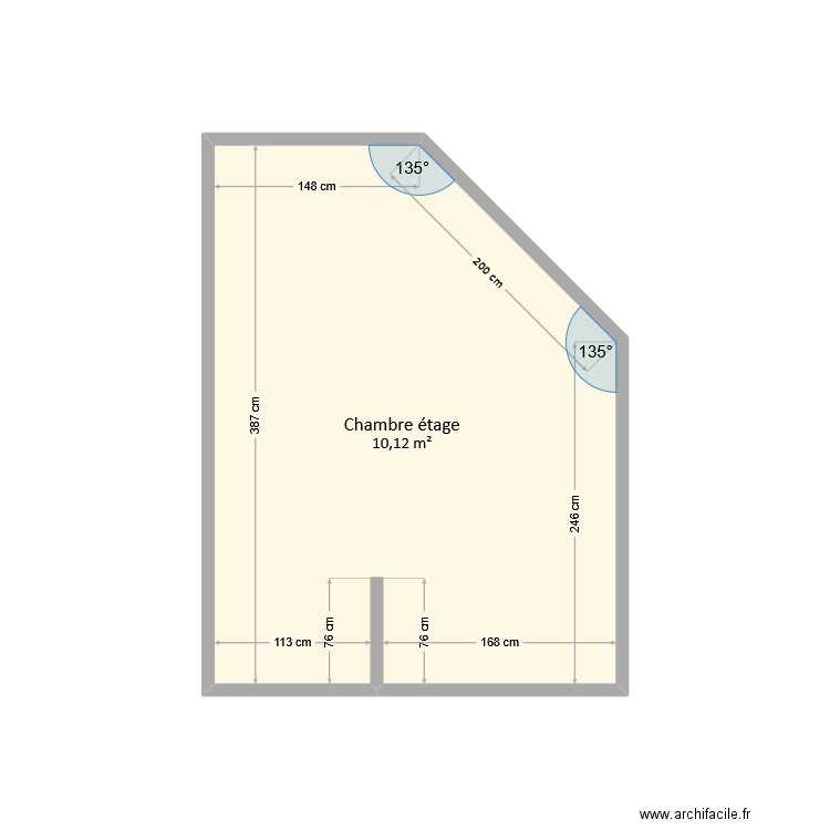 Coux - Chambre. Plan de 1 pièce et 10 m2