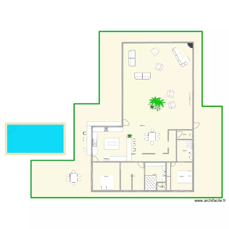 yahoue  0102. Plan de 10  et 697 m²