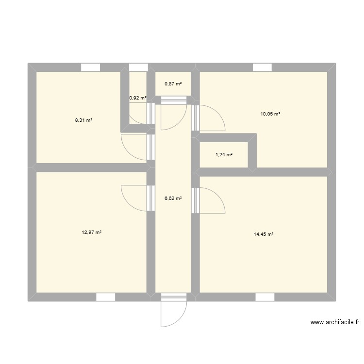 ANCIEN. Plan de 8 pièces et 55 m2