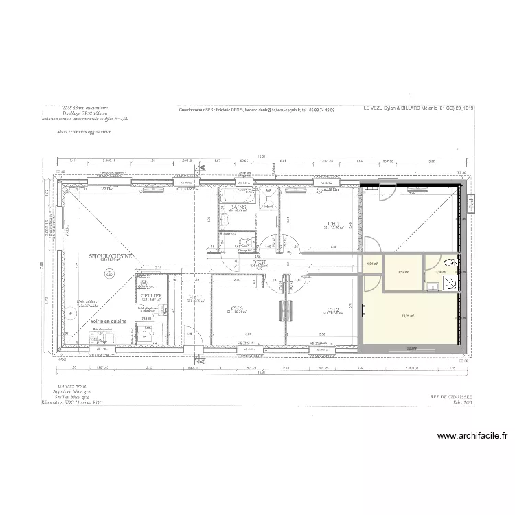 Rez de chauss&eacute;. Plan de 8 Pièces et 21 m²