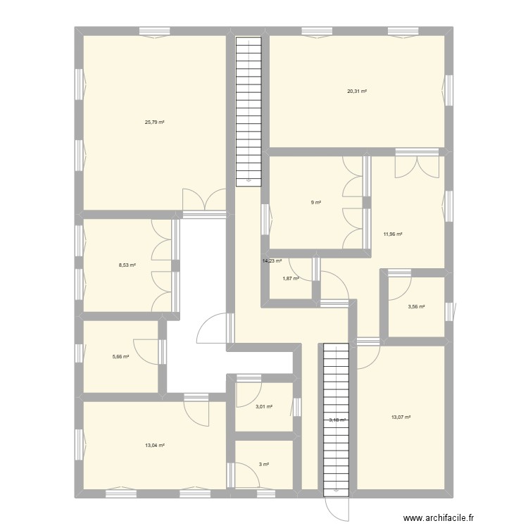 Hacen Babe. Plan de 14 pièces et 136 m2