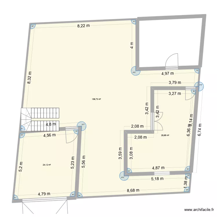 Sindia. Plan de 3  et 157 m²