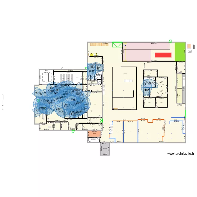VOLTA RDC zone g pulse &agrave; jour. Plan de 55 pièces et 2389 m²