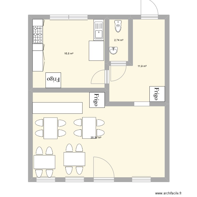 Maison de quartier. Plan de 4 pièces et 67 m2