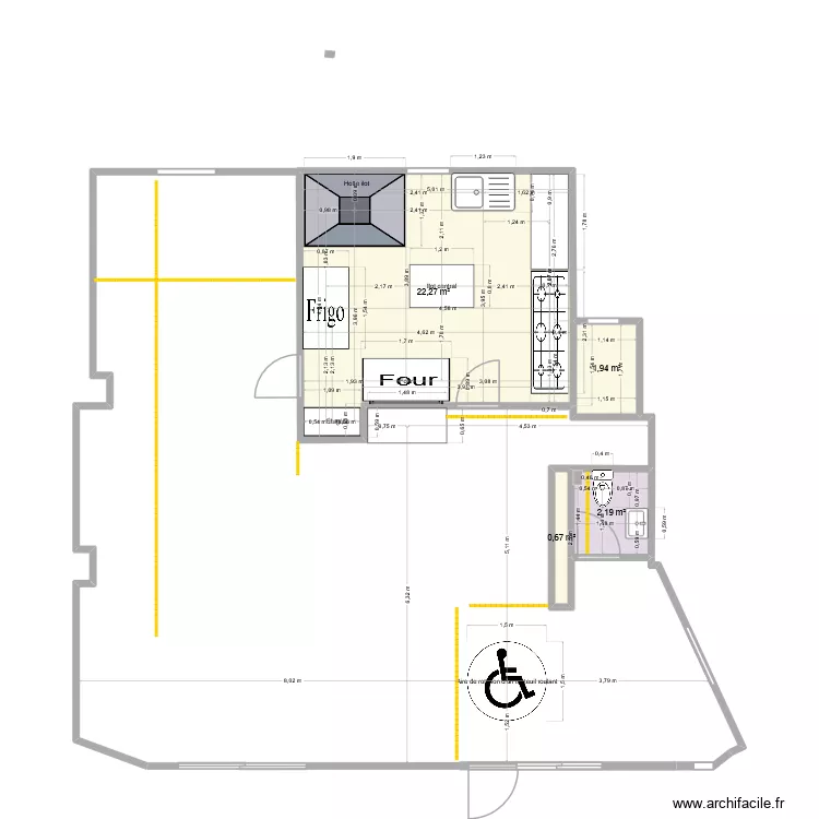 ERP Le Tournali. Plan de 4 Pièces et 27 m²