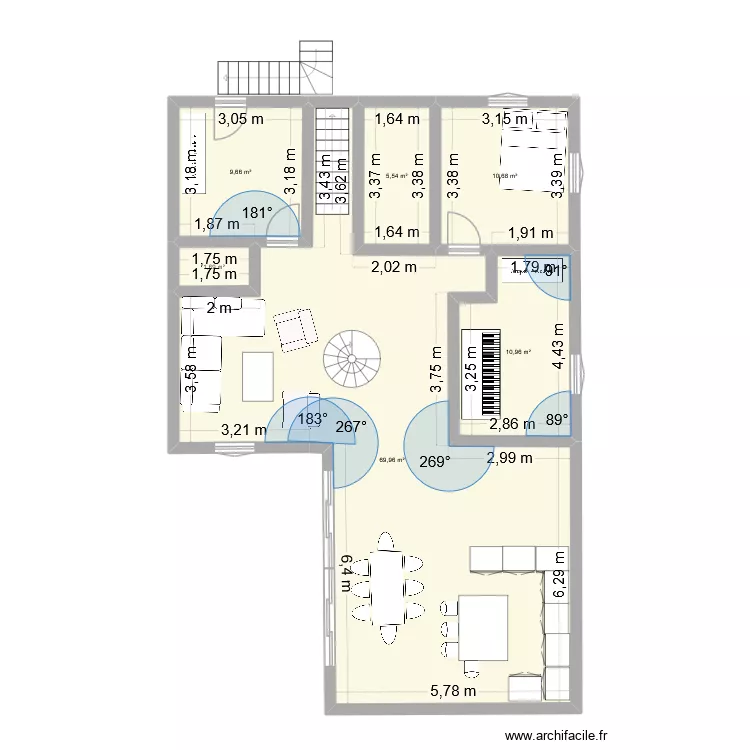 maison chat. Plan de 6  et 108 m²