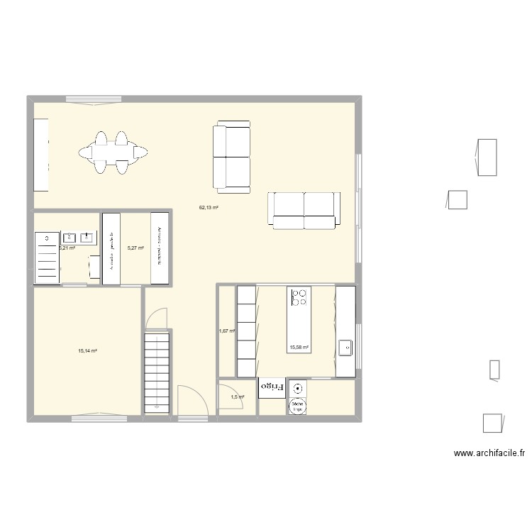 colonieu rdc. Plan de 9 pièces et 107 m2