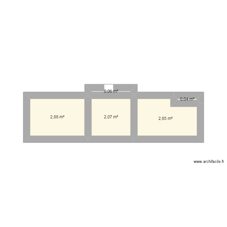 K??. Plan de 5 pièces et 8 m2