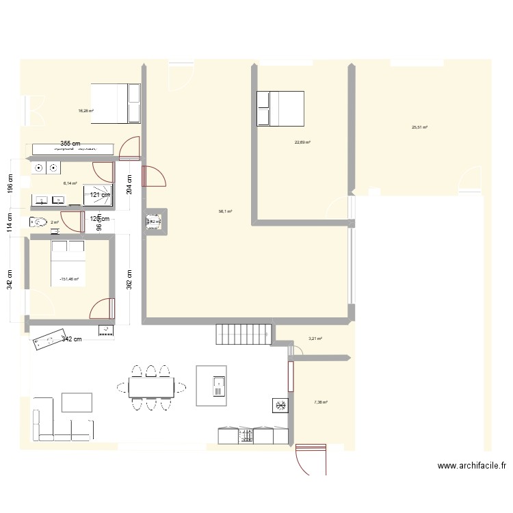 HANGAR COMPLET. Plan de 10 pièces et 150 m2