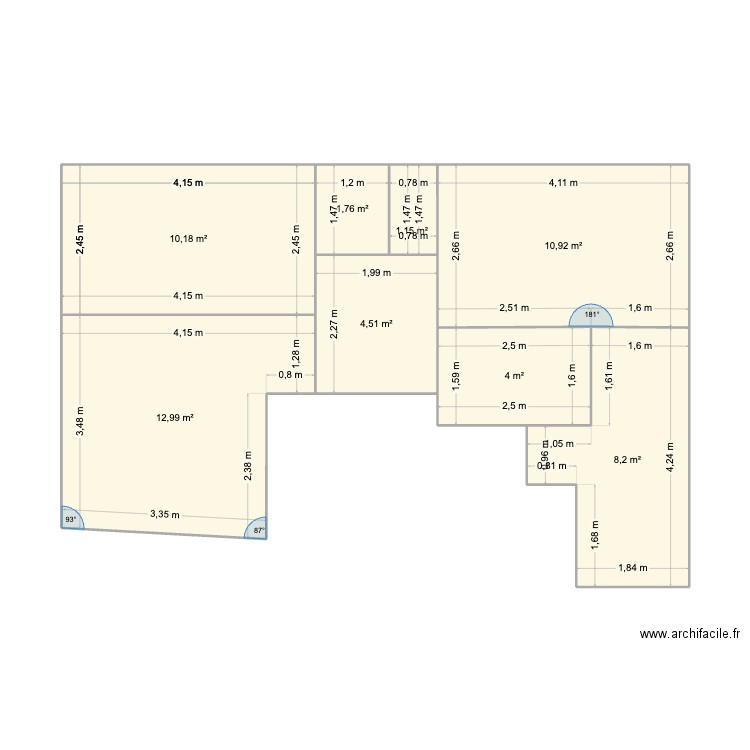 paris 18 - Vcaro. Plan de 8 pièces et 54 m2