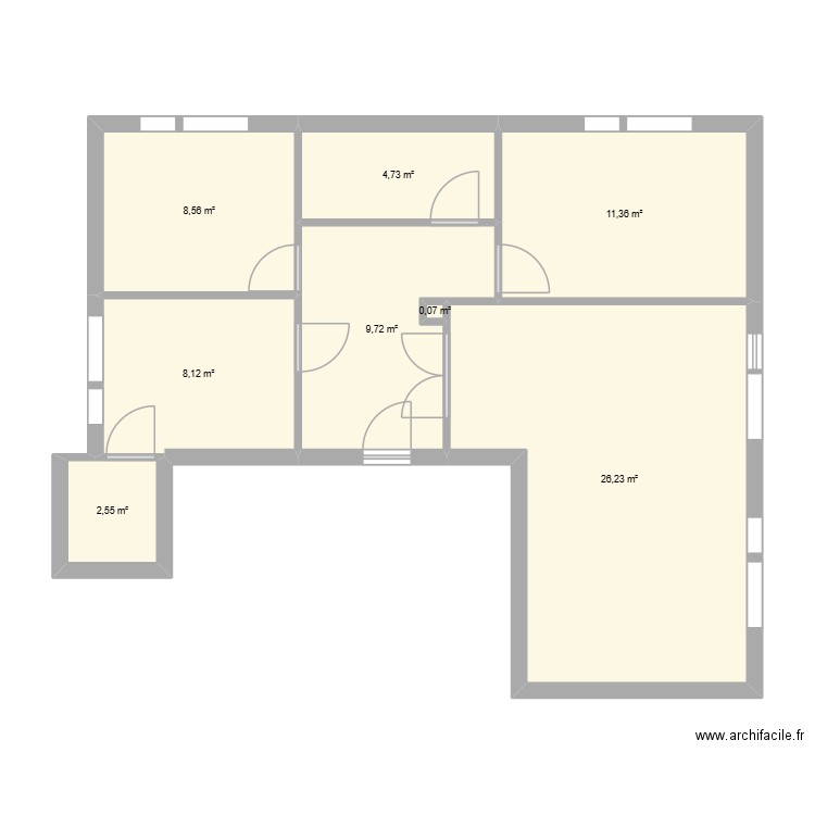 30 églantine. Plan de 8 pièces et 71 m2