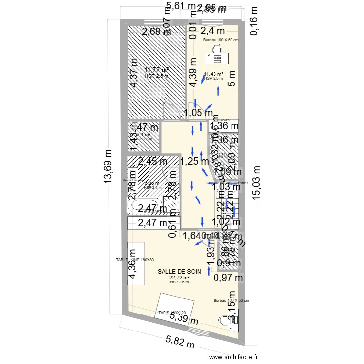 plan rdc avec fleche. Plan de 12 pièces et 137 m2