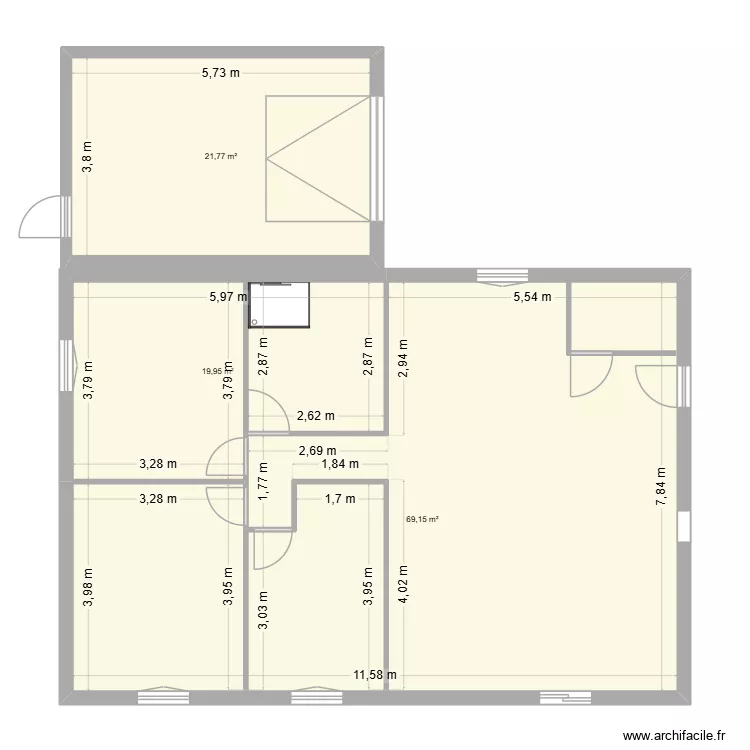 Maison Carnoules. Plan de 3 et 111 m² Maison Carnoules. Plan de 3 et 111 m²