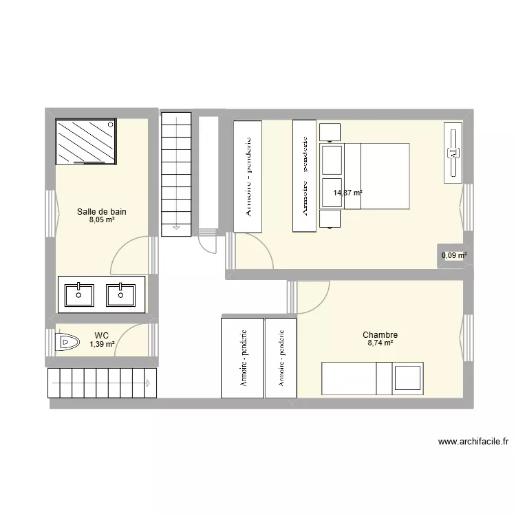 1ER ETAGE. Plan de 5 pièces et 33 m²