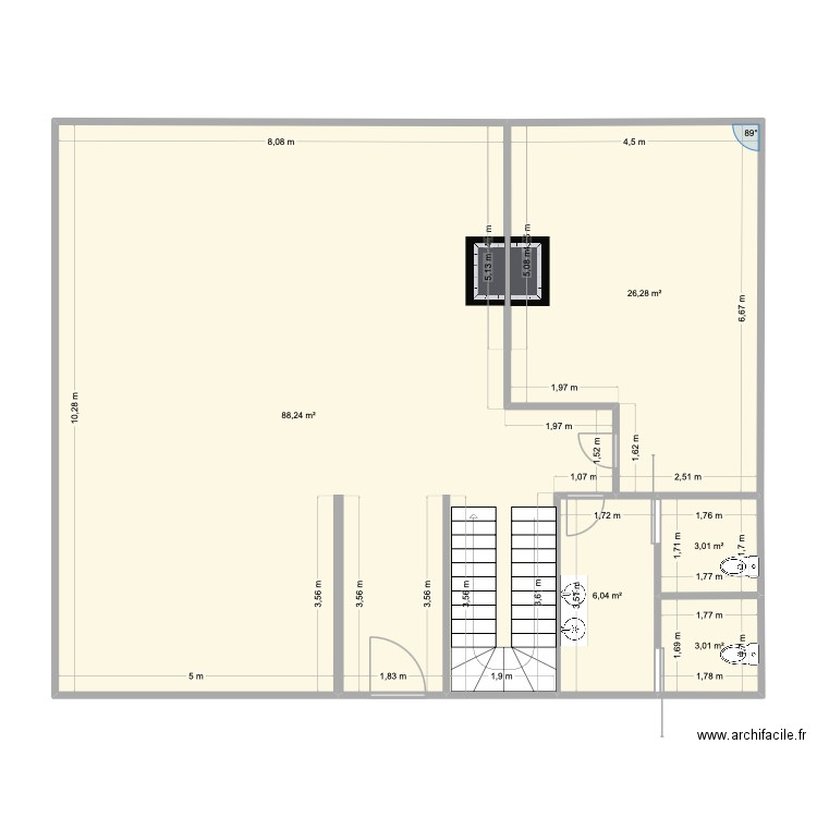 ALMAZ. Plan de 5 pièces et 127 m2