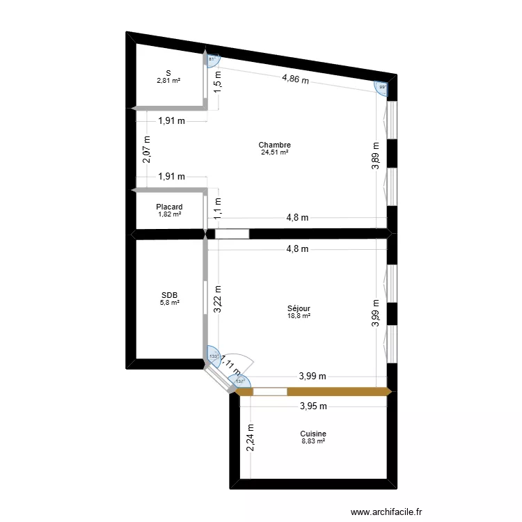 Logement R+1. Plan de 