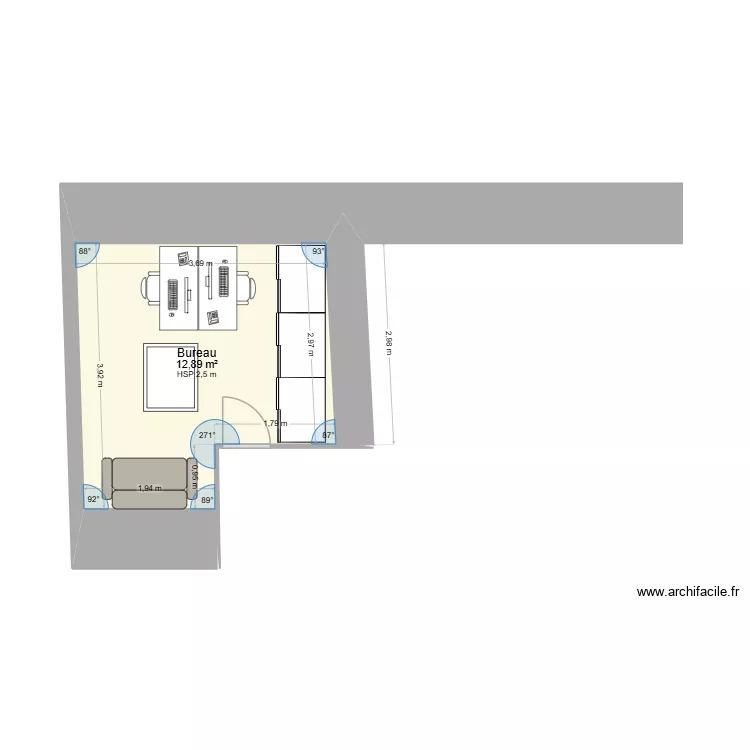 Maison. Plan de 1 Pièce et 13 m²
