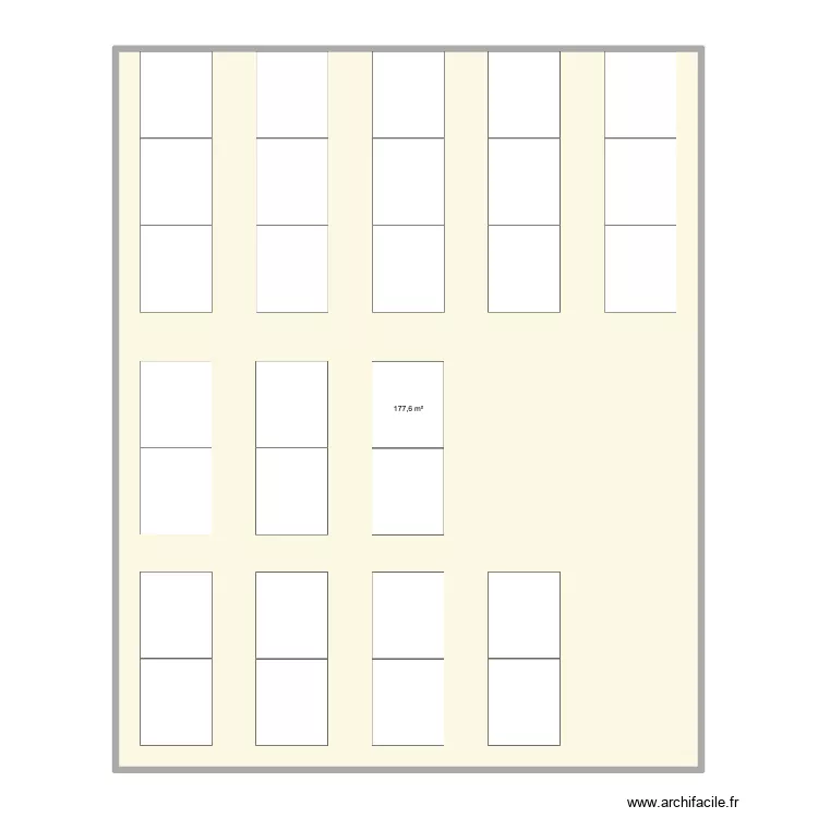 plan de table. Plan de 1  et 178 m²