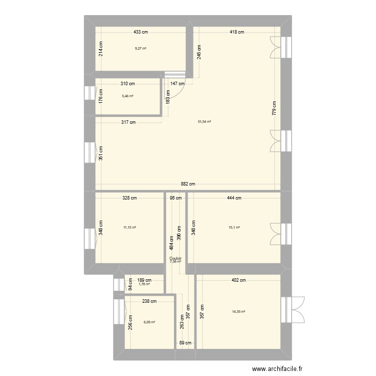 Saussan cotes Exactes plaquiste. Plan de 9 pièces et 122 m2