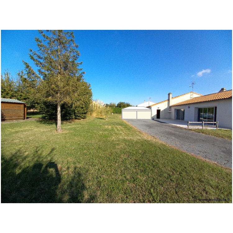 PREAU . Plan de 1 pièce et 323 m2