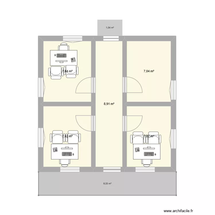 TRANO POLICE AMBONY. Plan de 5 Pièces et 38 m²