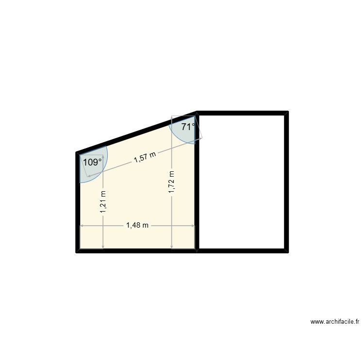111. Plan de 2 pièces et 4 m2