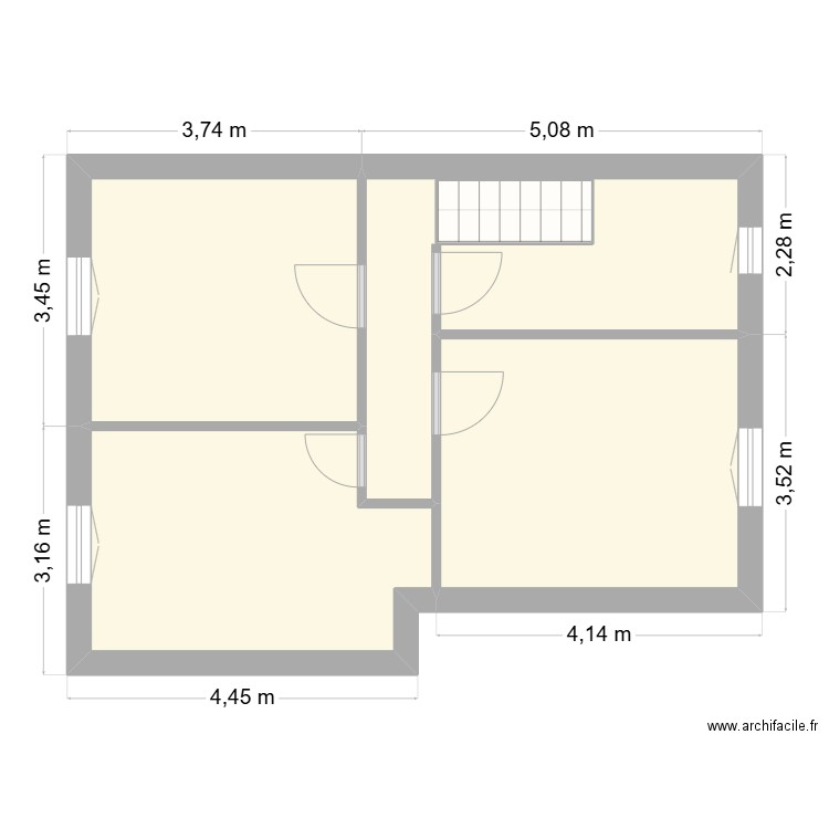 maison. Plan de 8 pièces et 134 m2