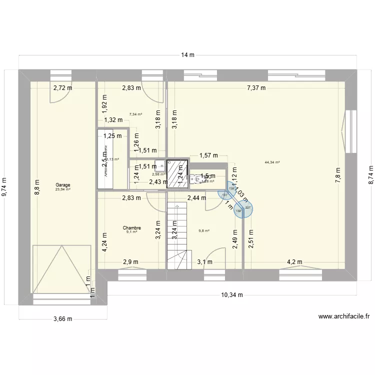 projet. Plan de 8 pièces et 102 m²