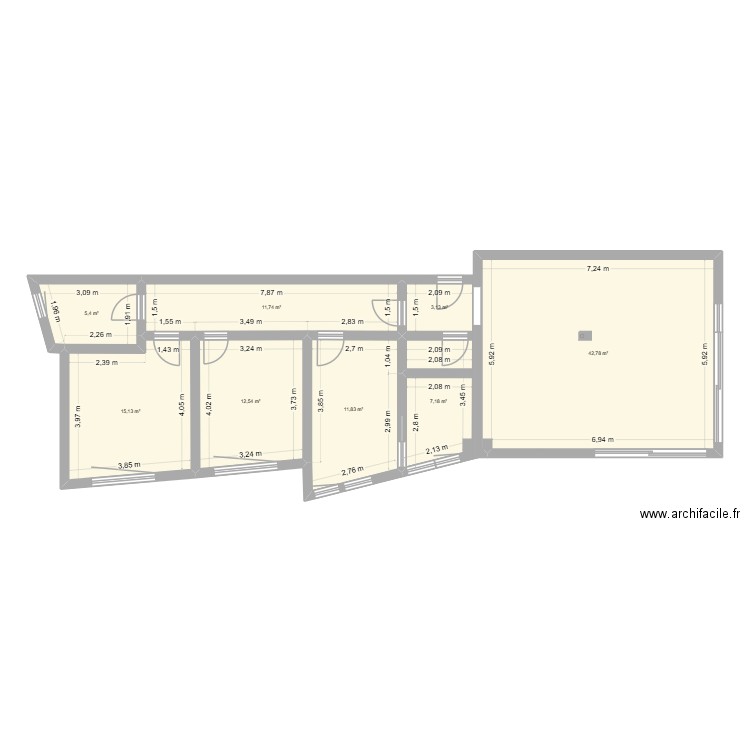 Cap de croix 2. Plan de 8 pièces et 110 m2