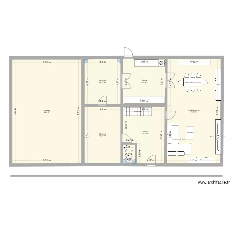 maison. Plan de 7  et 182 m²
