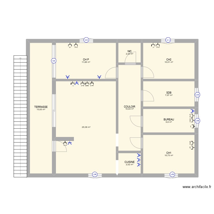DOMOTIQUE HAUT. Plan de 10 pièces et 107 m2