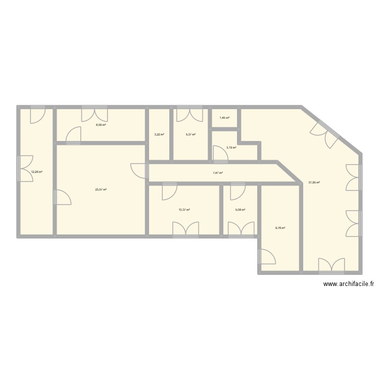 wasim. Plan de 12 pièces et 122 m2