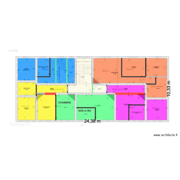 SU ETAGE avec mur a abatre. Plan de 21 pièces et 210 m2