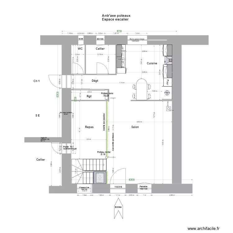 Entr'axe  Poteaux Espace Escalier' . Plan de 