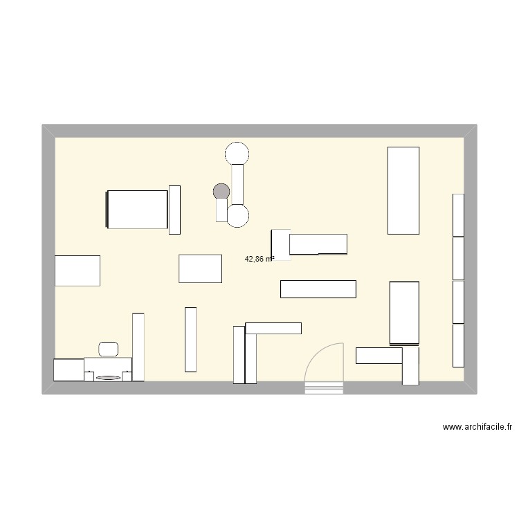 atelier. Plan de 1 pièce et 43 m2