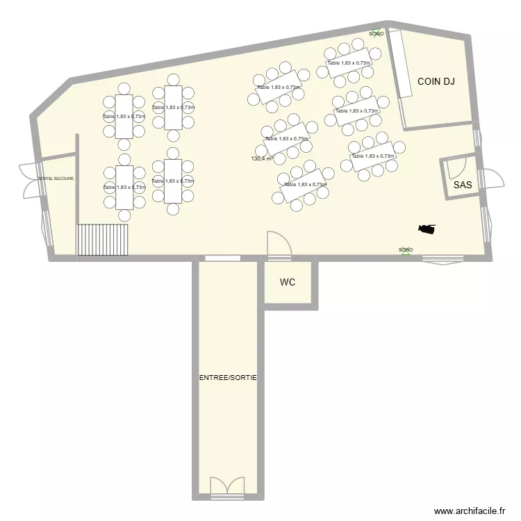 SALLE AQIQA. Plan de 6  et 176 m²