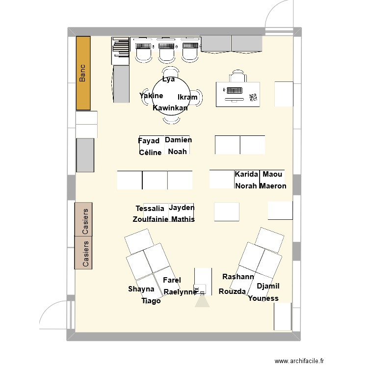 Classe P4 Groupe de 4 HOMOGENE. Plan de 1 pièce et 65 m2