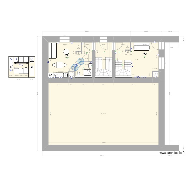 Maison complète. Plan de 17 pièces et 305 m2