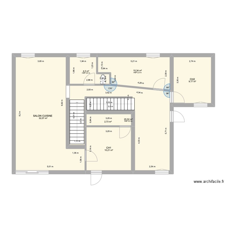 r+1 v1. Plan de 7 pièces et 95 m2
