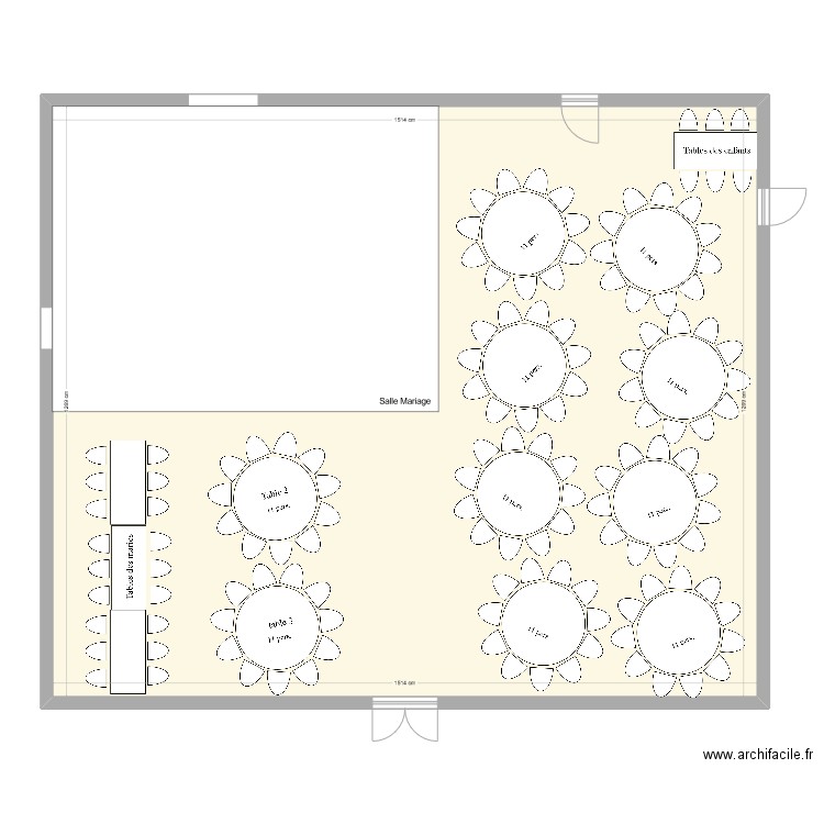 Mariage Table 11pers x10 + table recte 18pers x1. Plan de 0 pièce et 0 m2