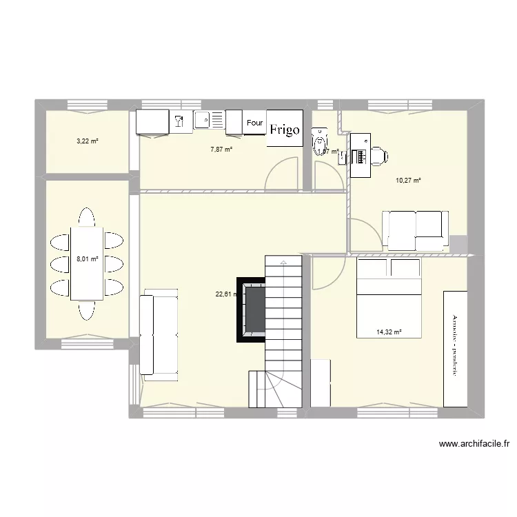 Cachan RDC. Plan de 7  et 68 m²
