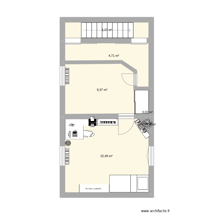 chambre 1ère étage. Plan de 7 pièces et 33 m2
