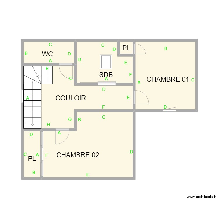 NIMES 4 EME FOURBISSEUR 2. Plan de 7 pièces et 37 m2