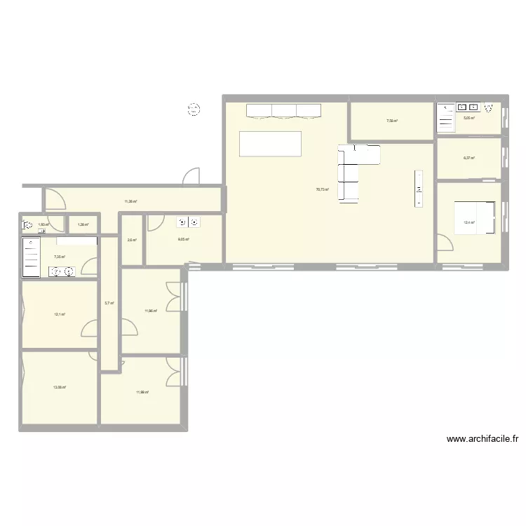 CESTAS. Plan de 16 et 190 m² CESTAS. Plan de 16 et 190 m²