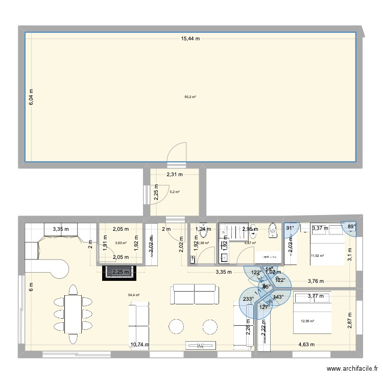 Maison. Plan de 8 pièces et 189 m2