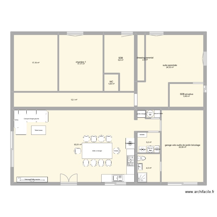 renaldo. Plan de 12 pièces et 182 m2