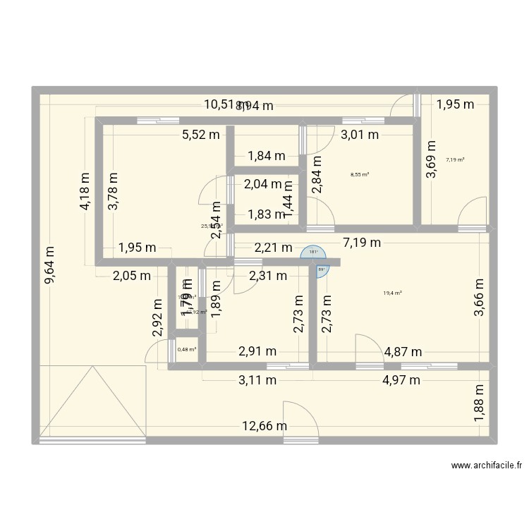 Maison bing. Plan de 7 pièces et 111 m2
