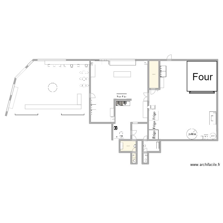 gwegwe. Plan de 3 pièces et 14 m2