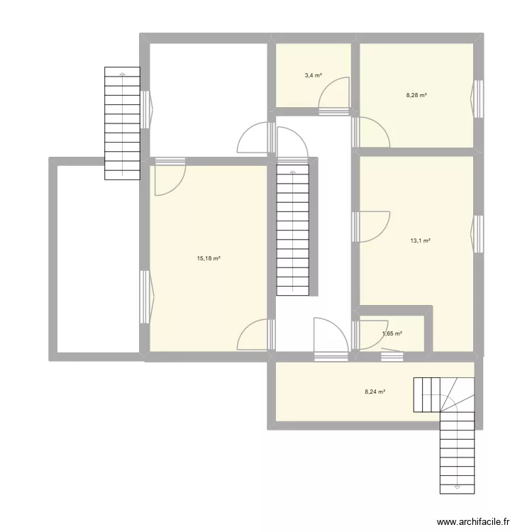 Cond&eacute;1. Plan de 6 Pièces et 50 m²