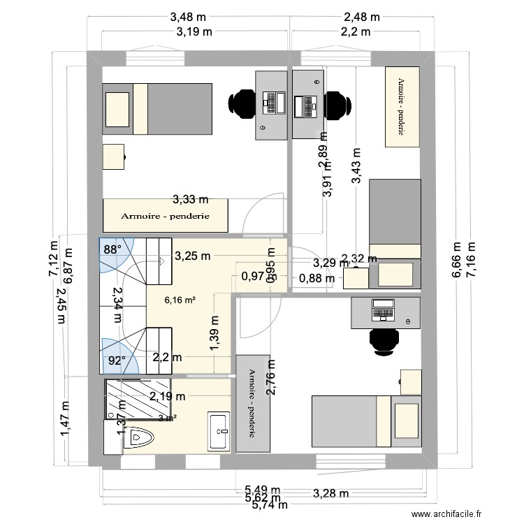 87 GS 1er étage avec douche. Plan de 2 pièces et 9 m2